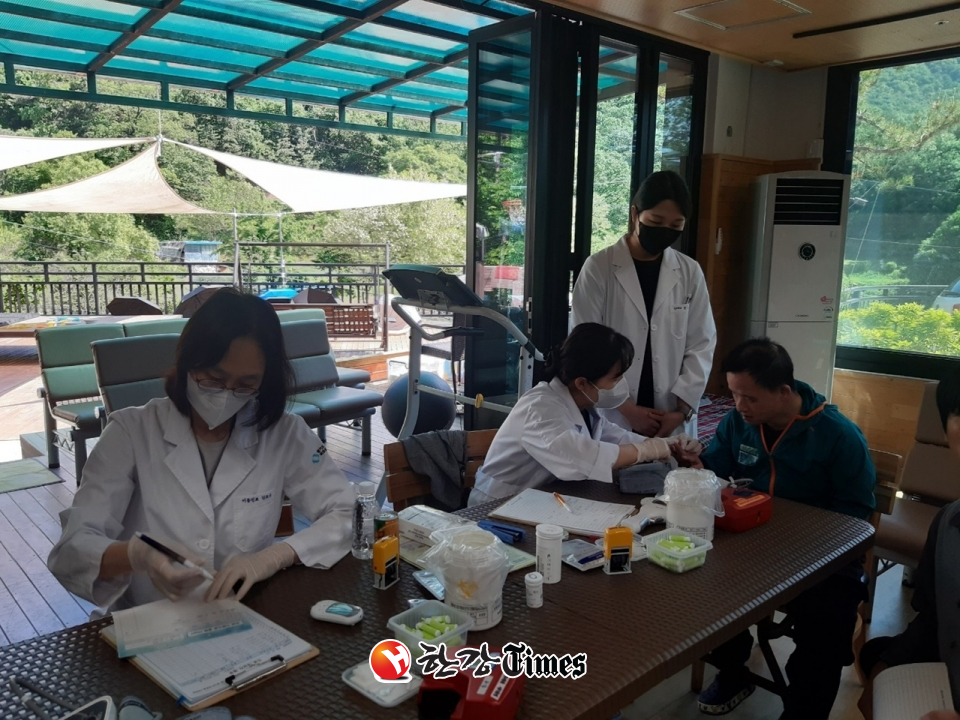 경기도의료원 수원병원, 양평군 의료취약 주민 ‘무료 진료’