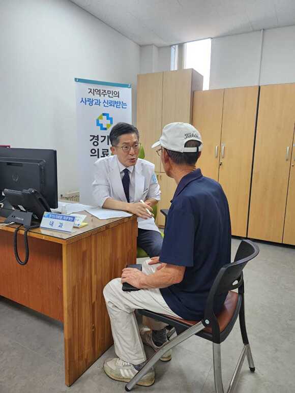 “재난 현장으로 간 의료진… 경기도의료원, 가평 수해 주민 진료 지원”